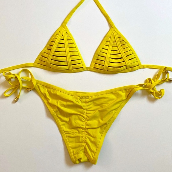Beach Bunny Hard Summer Set
